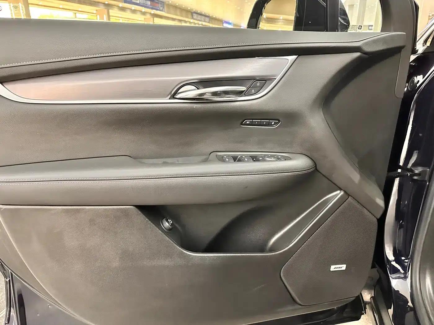 Cadillac XT6 2020 28T 7-Seat AWD Fashion Edition — миниатюра 6