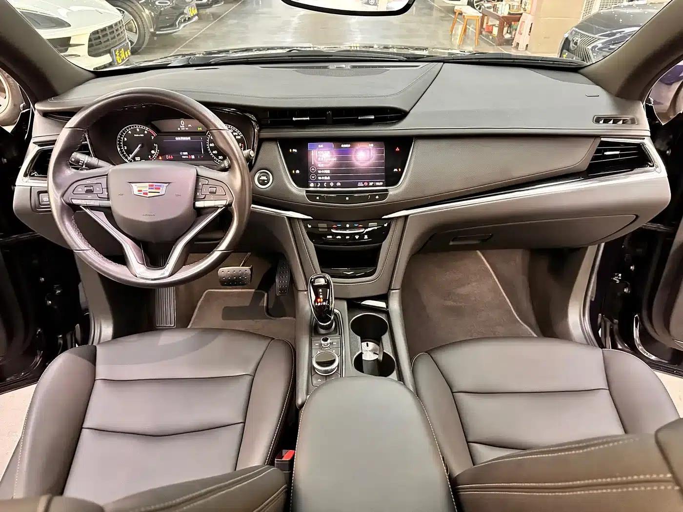 Cadillac XT6 2020 28T 7-Seat AWD Fashion Edition — миниатюра 7