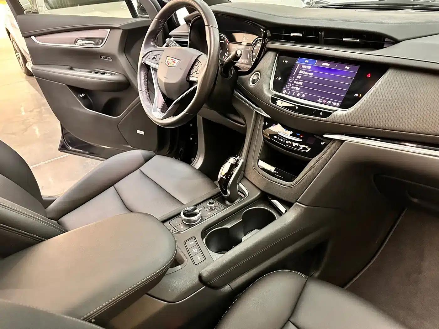Cadillac XT6 2020 28T 7-Seat AWD Fashion Edition — миниатюра 8