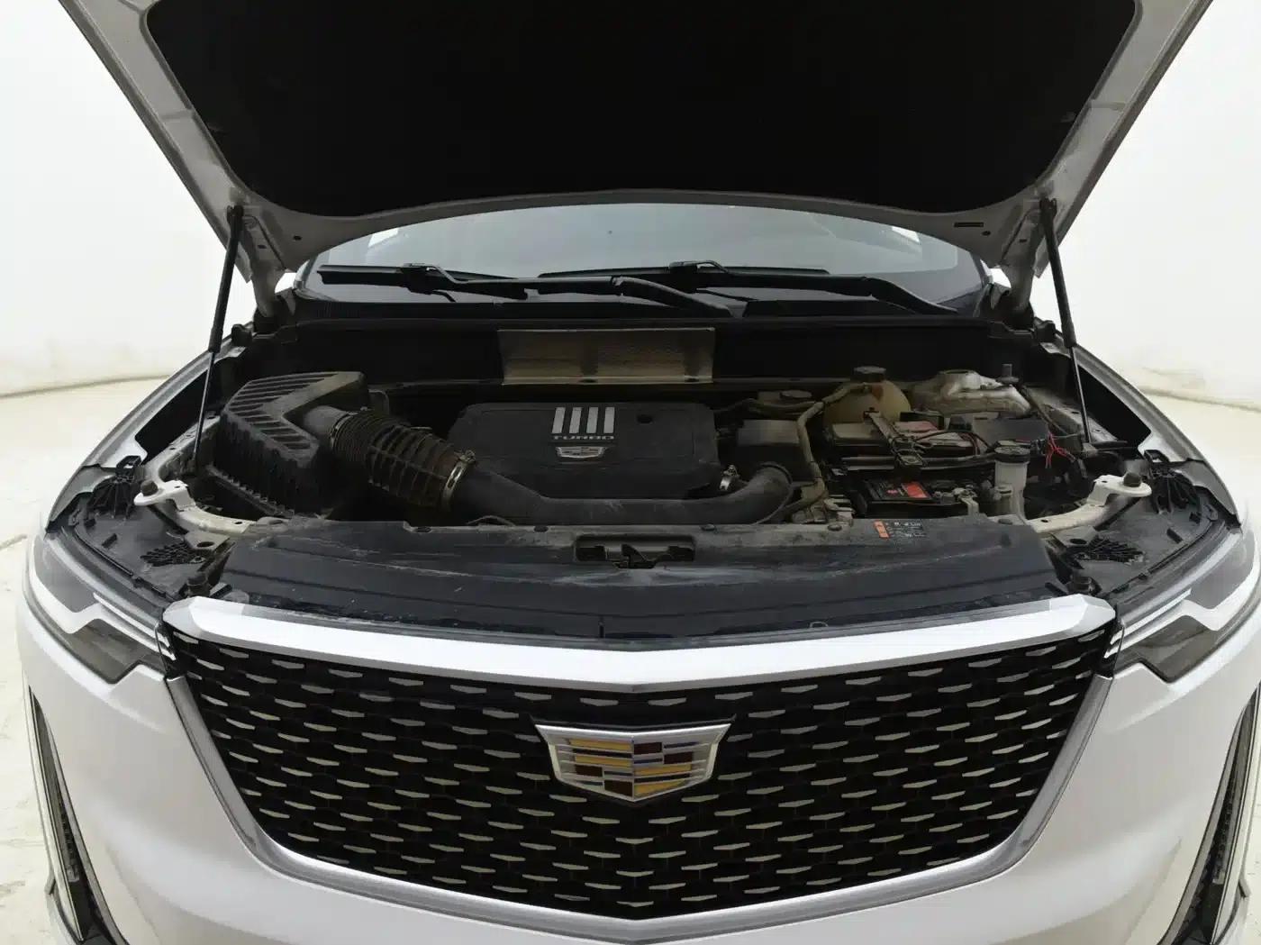 Cadillac XT6 2020 28T 7-Seat Luxury Edition — миниатюра 3