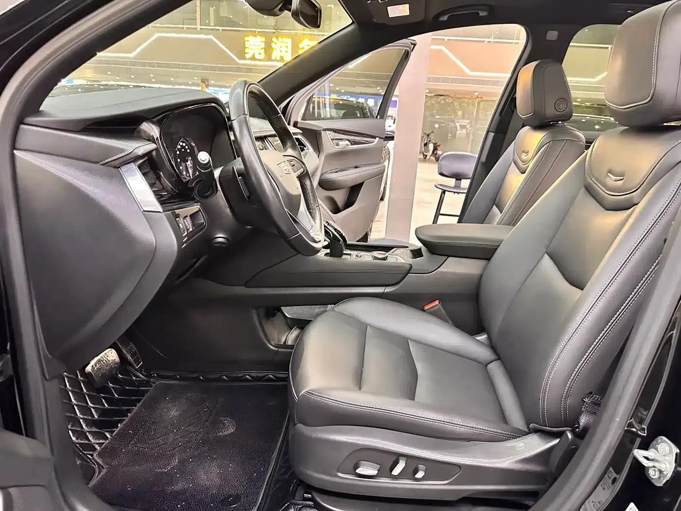 Cadillac XT6 2022 2.0T 7-seater 2WD Luxury — миниатюра 11
