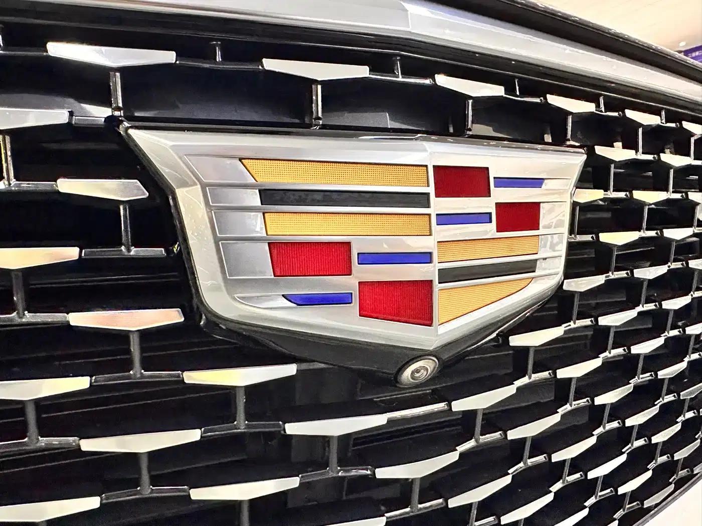 Cadillac XT6 2022 2.0T 7-seater 2WD Luxury — миниатюра 6