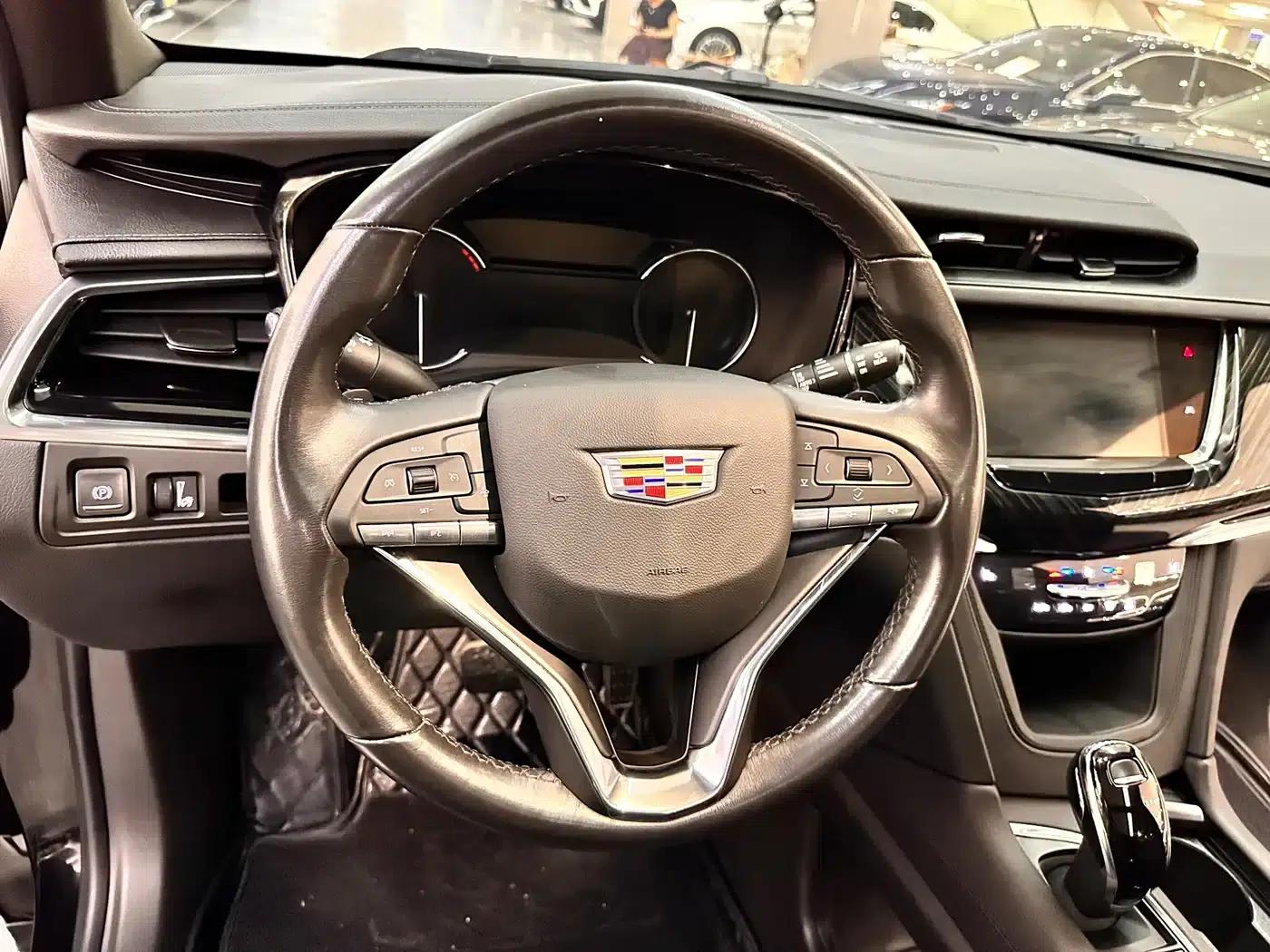 Cadillac XT6 2022 2.0T 7-seater 2WD Luxury — миниатюра 8