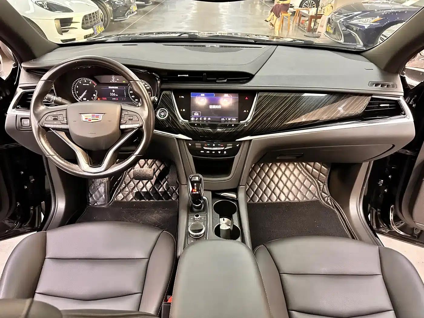 Cadillac XT6 2022 2.0T 7-seater 2WD Luxury — миниатюра 9