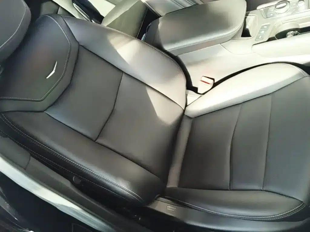 Cadillac XT6 2021 2.0T Six-Seat AWD Fashion Edition — миниатюра 25