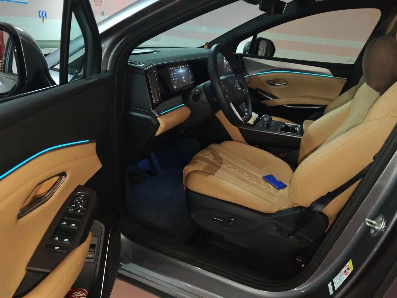 BYD Song L DM-i 2024 112 km Beyond Edition — миниатюра 16
