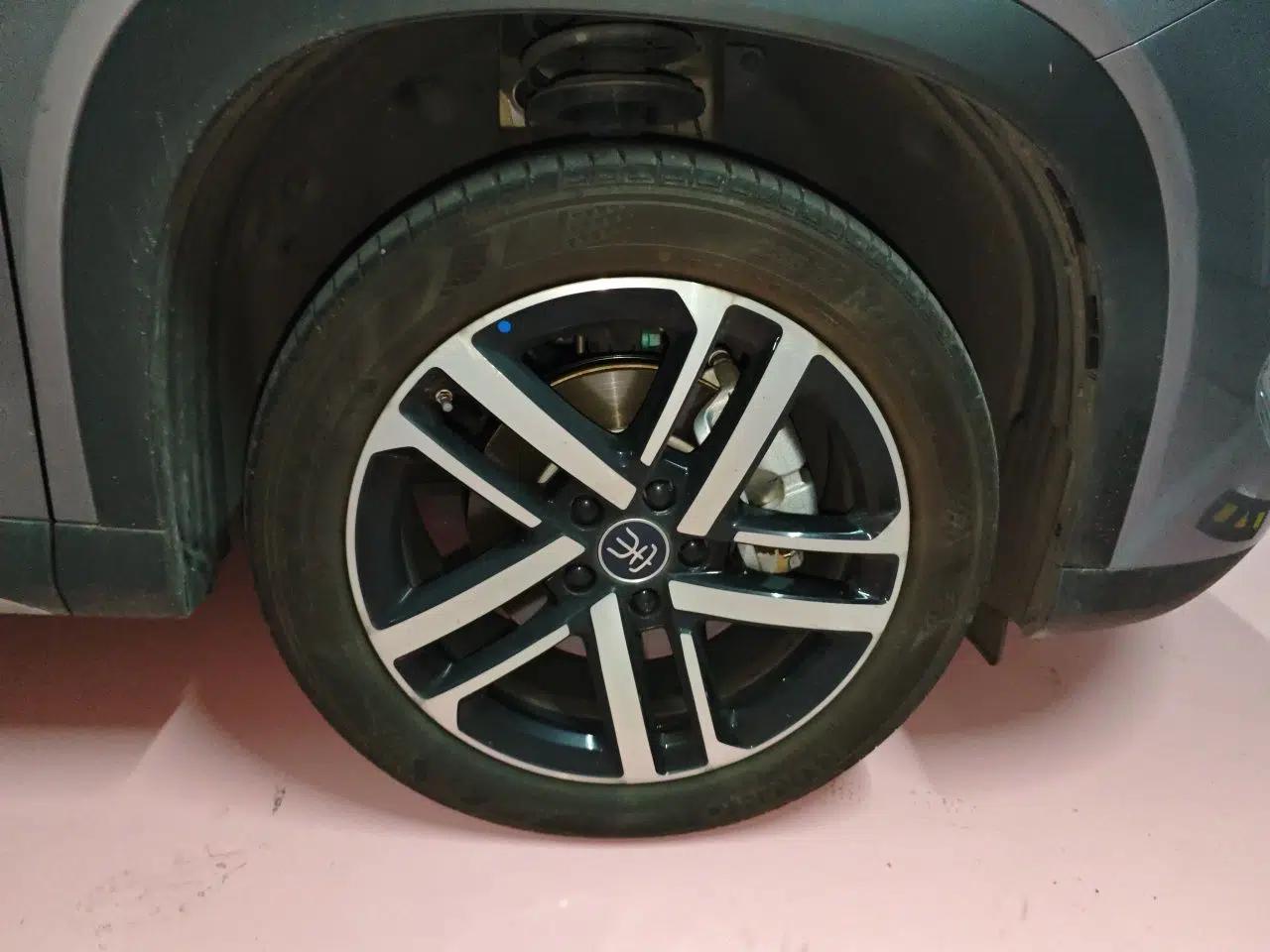BYD Song L DM-i 2024 112 km Beyond Edition — миниатюра 8