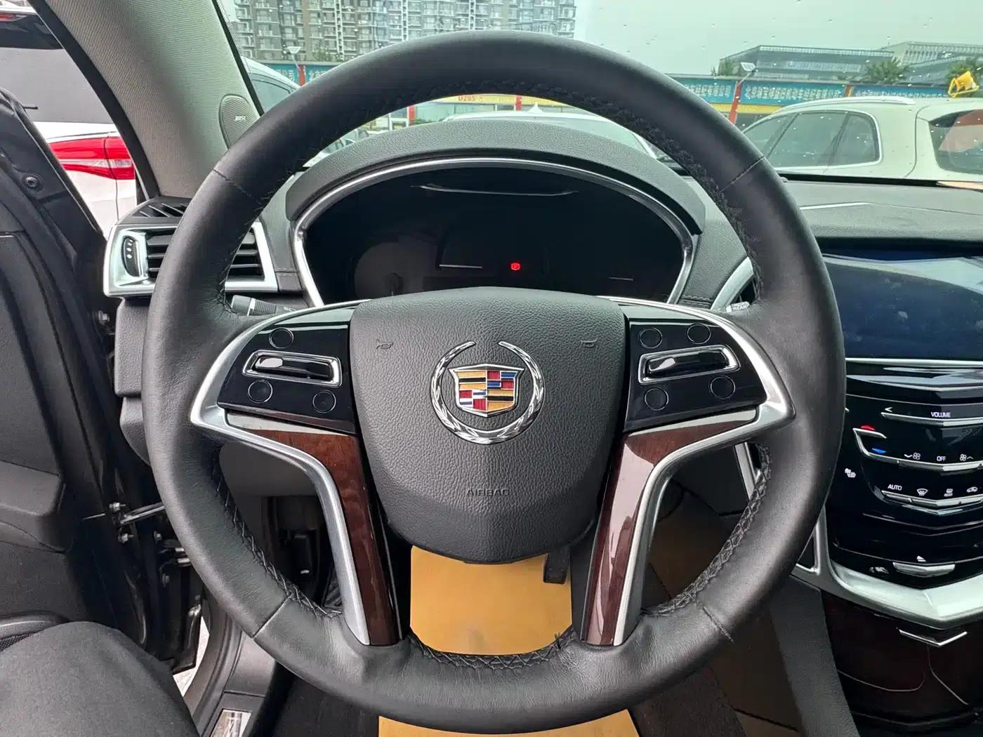 2014 Cadillac SRX 3.0L Luxury — миниатюра 5