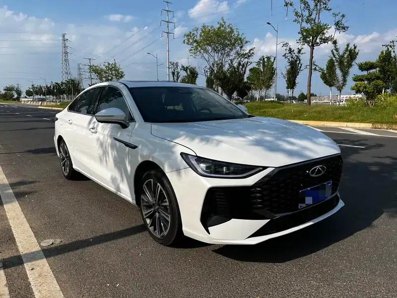 Chery Arrizo 8 PRO 2025 1.6T DCT Luxury Edition — миниатюра 3