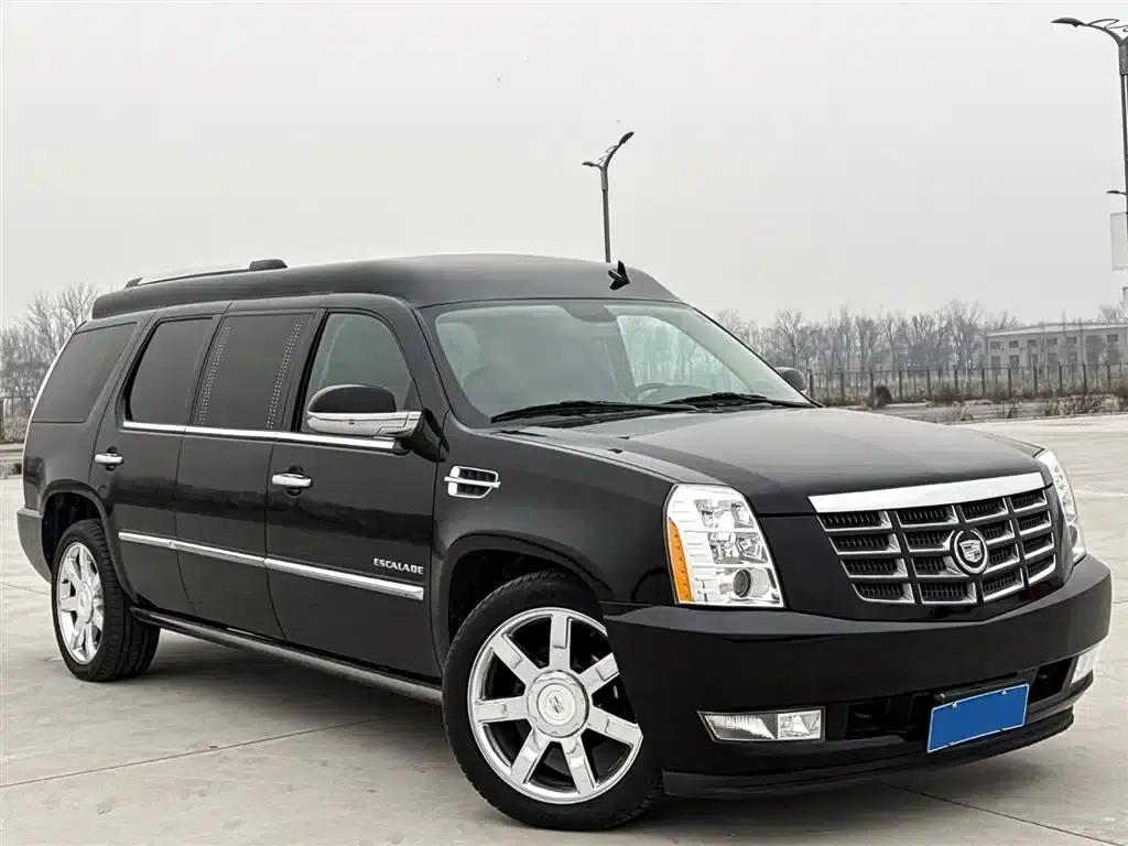 2008 Cadillac Escalade 6.2 AWD — миниатюра 3