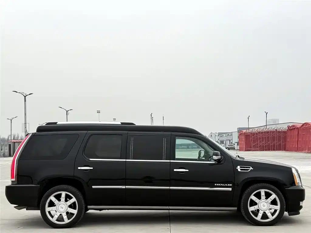2008 Cadillac Escalade 6.2 AWD — миниатюра 8