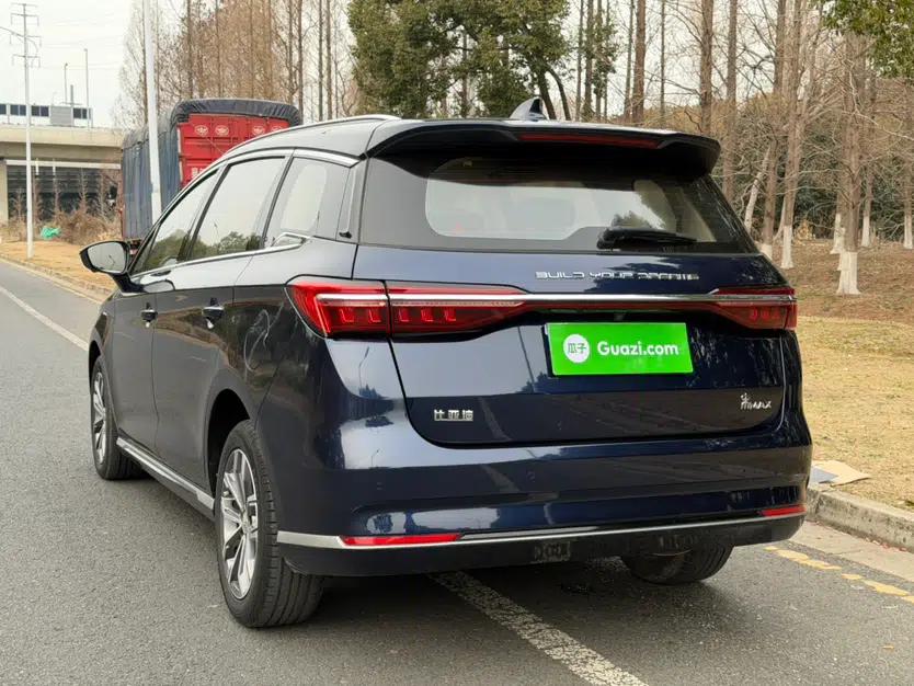 BYD Song MAX 2021 Upgraded Model 1.5T Automatic Prestige 7-Seater — миниатюра 15