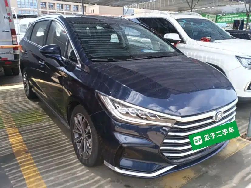 BYD Song MAX 2021 Upgraded Model 1.5T Automatic Prestige 7-Seater — миниатюра 3