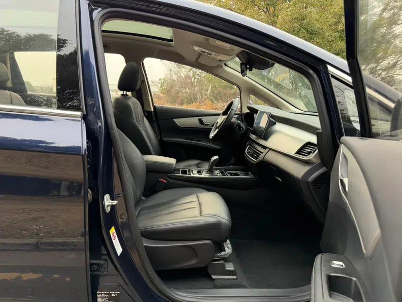 BYD Song MAX 2021 Upgraded Model 1.5T Automatic Prestige 7-Seater — миниатюра 30