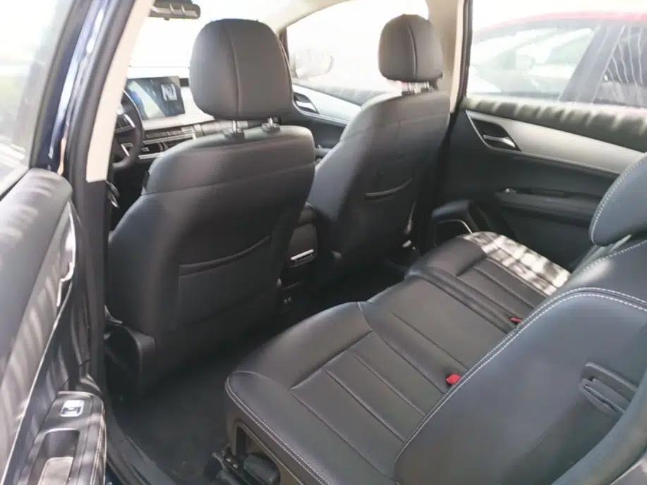 BYD Song MAX 2021 Upgraded Model 1.5T Automatic Prestige 7-Seater — миниатюра 31