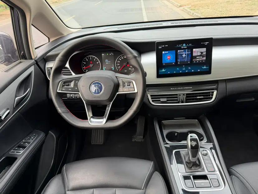 BYD Song MAX 2021 Upgraded Model 1.5T Automatic Prestige 7-Seater — миниатюра 35