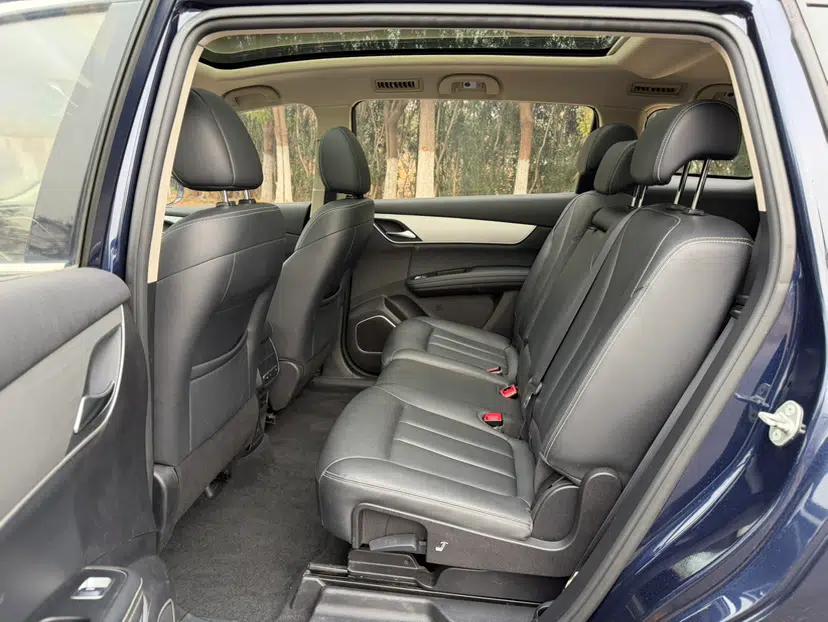 BYD Song MAX 2021 Upgraded Model 1.5T Automatic Prestige 7-Seater — миниатюра 37