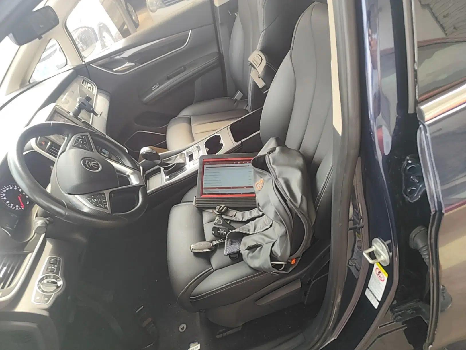 BYD Song MAX 2017 1.5T Automatic Smart Connect Luxury 7-Seater — миниатюра 17