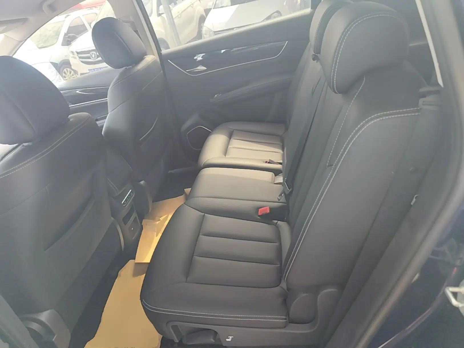 BYD Song MAX 2017 1.5T Automatic Smart Connect Luxury 7-Seater — миниатюра 20