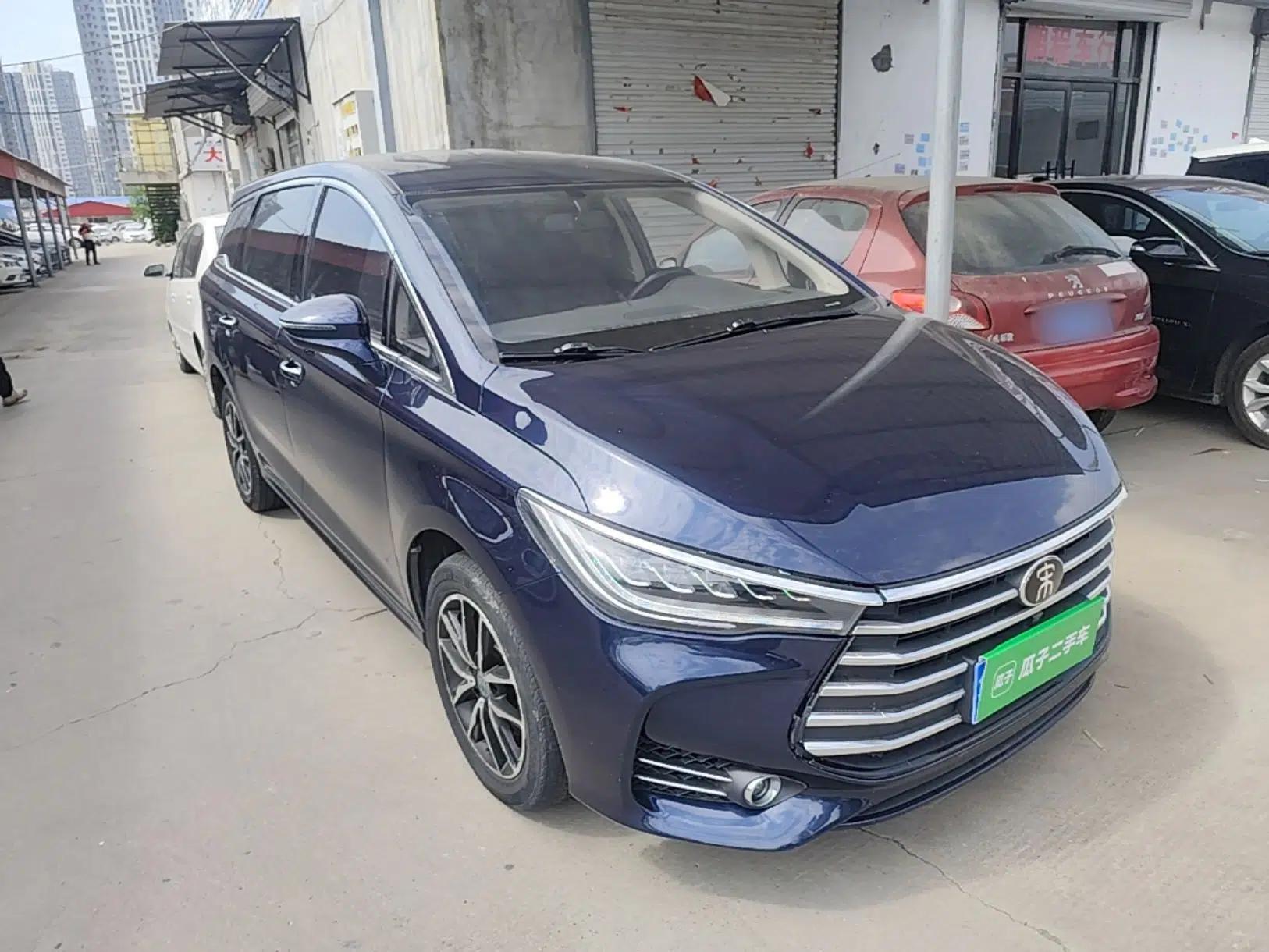 BYD Song MAX 2017 1.5T Automatic Smart Connect Luxury 7-Seater — миниатюра 3