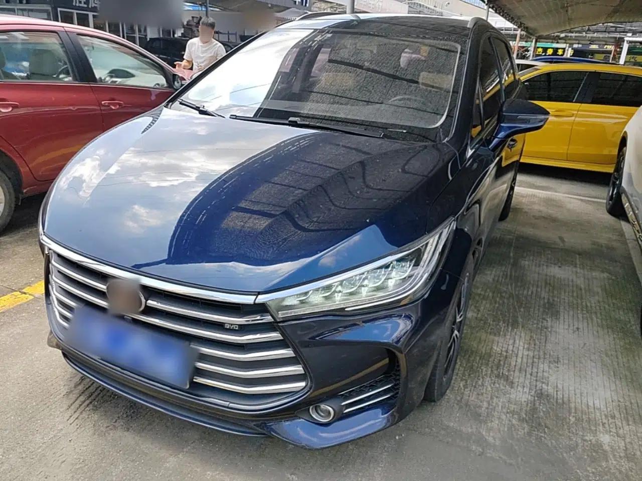 BYD Song MAX 2017 1.5T Automatic Smart Connect Elite 7-Seater — миниатюра 1