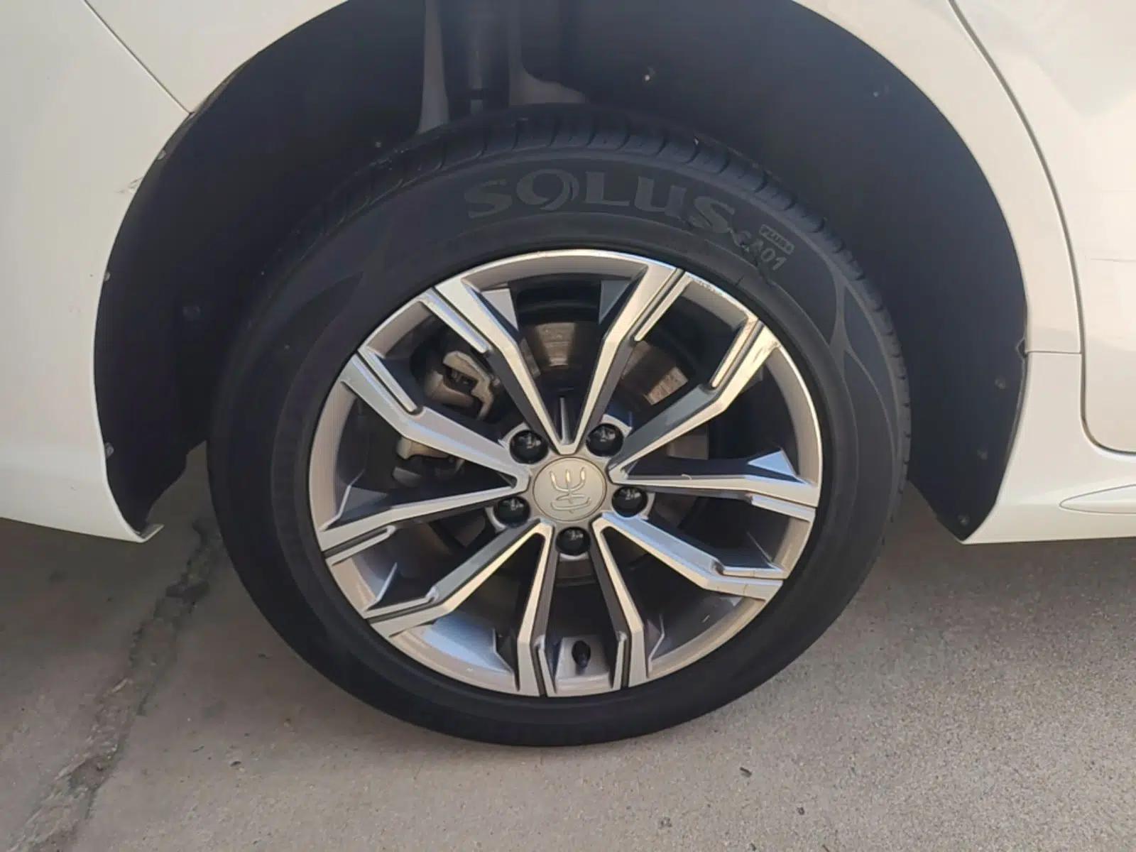 BYD Song MAX 2019 1.5T Automatic Smart Connect Prestige Model 6 Seats China VI Standard — миниатюра 11