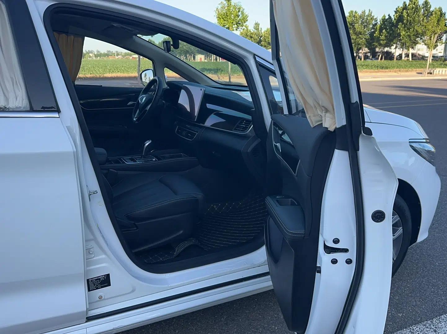 BYD Song MAX 2019 1.5T Automatic Smart Connect Prestige Model 6 Seats China VI Standard — миниатюра 29