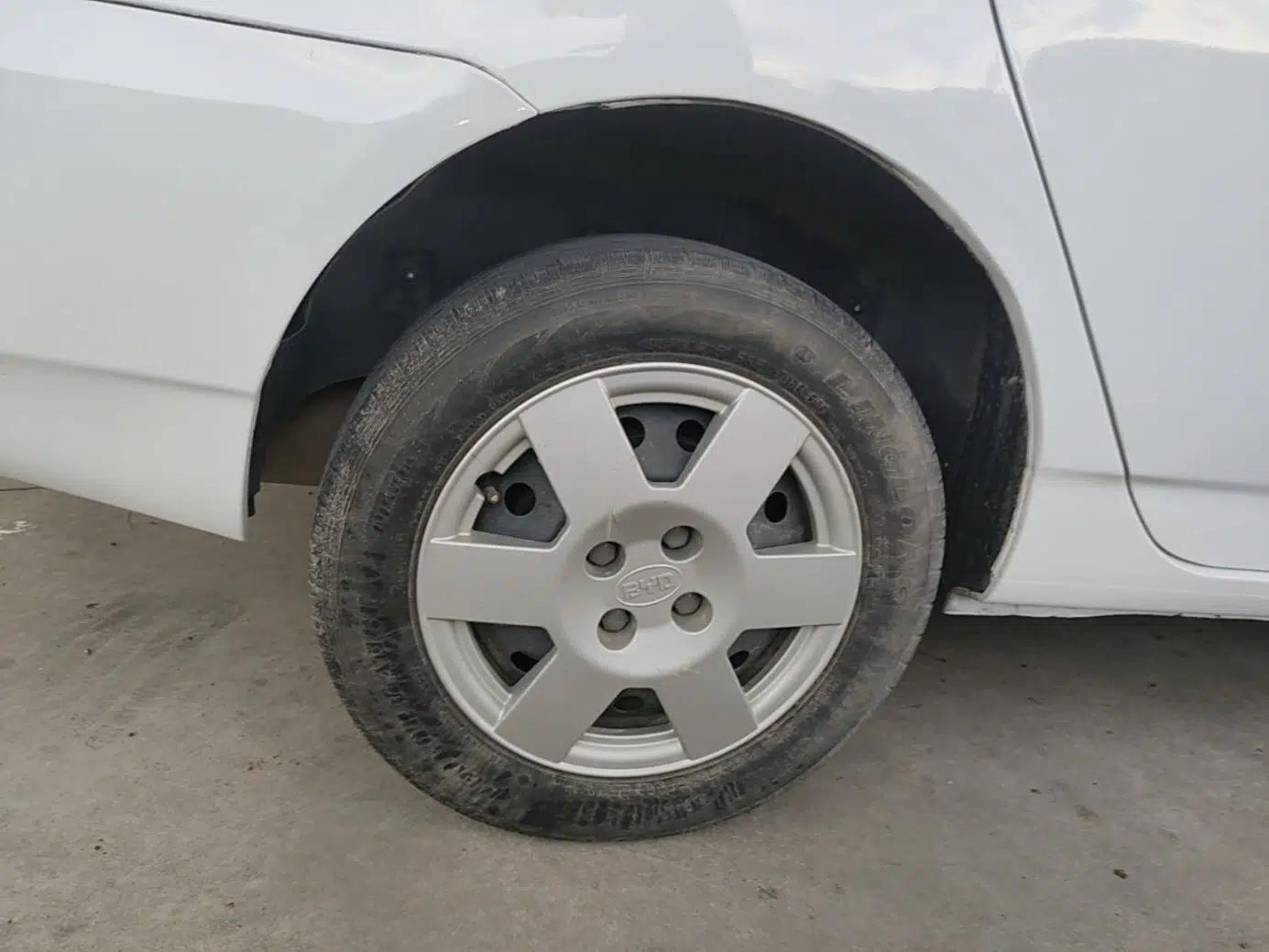 BYD F3 2013 Energy-Efficient Model 1.5L Manual Comfort Version — миниатюра 11