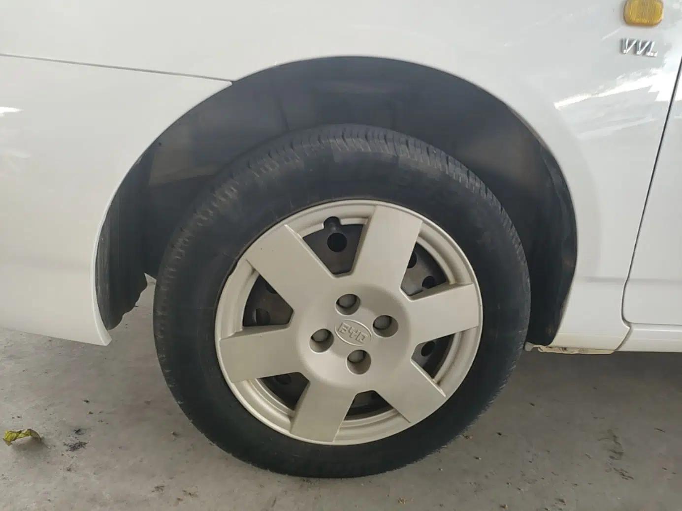 BYD F3 2013 Energy-Efficient Model 1.5L Manual Comfort Version — миниатюра 10