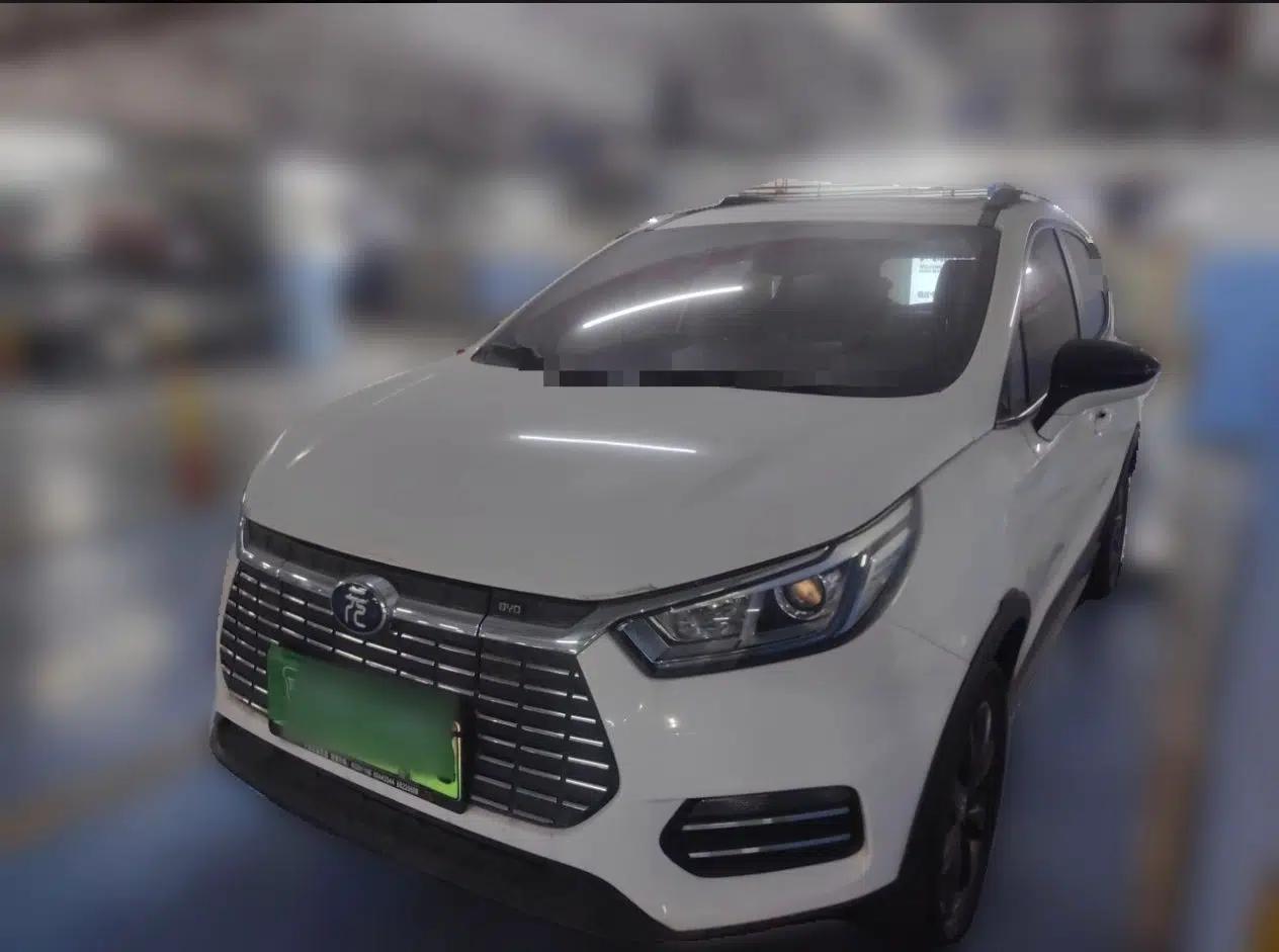 BYD Yuan New Energy 2019 EV360 Smart Connect Leading Model — миниатюра 3