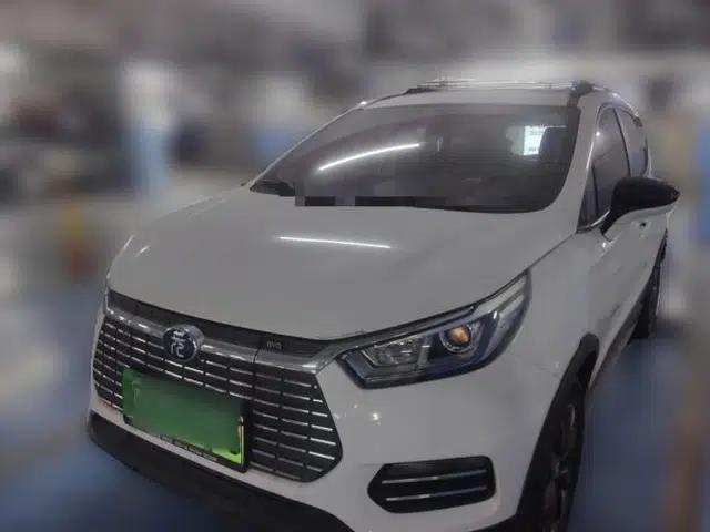 BYD Yuan New Energy 2019 EV360 Smart Connect Leading Model