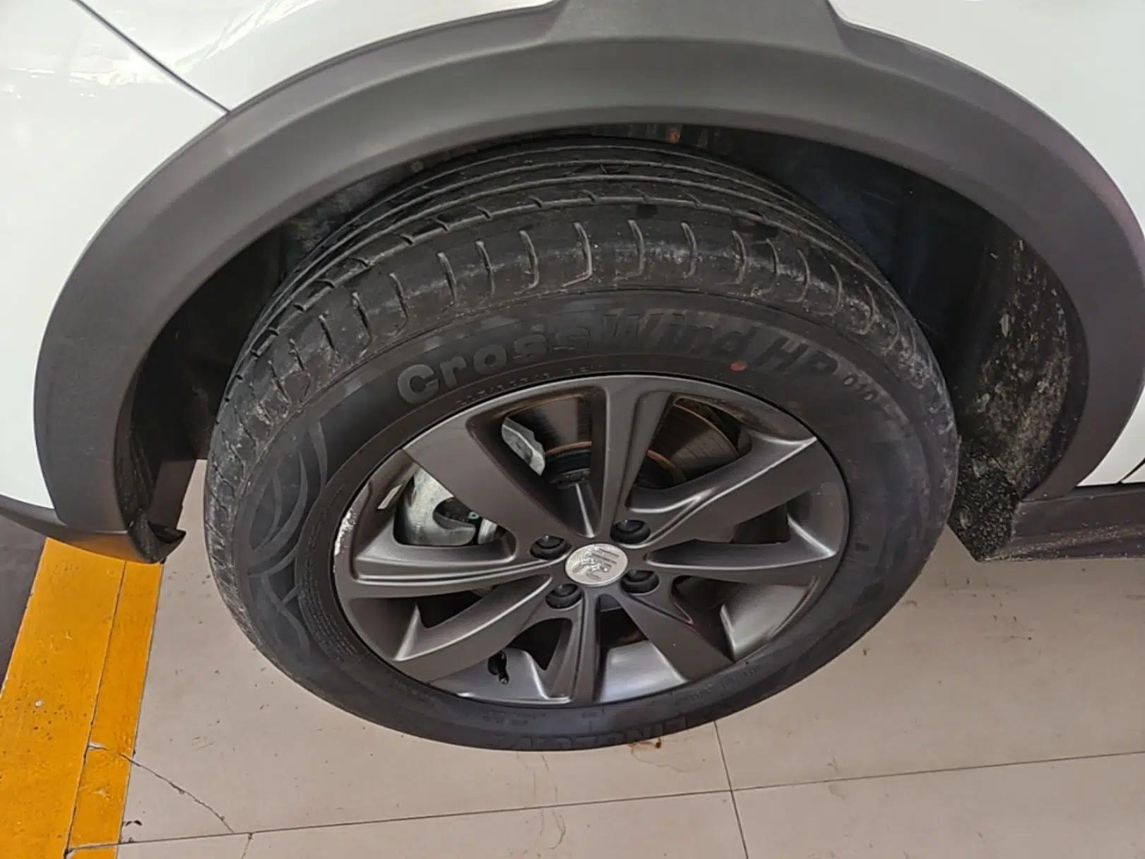 BYD Yuan New Energy 2019 EV360 Smart Connect Elite Model — миниатюра 10