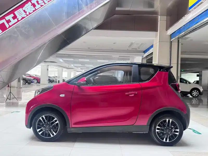 Little Ant 2022 Model, Sweet Pink Version, Lithium Iron Phosphate, 29.2kWh, 30kW, 301km/h — миниатюра 4