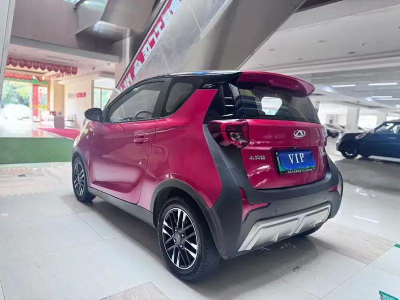 Little Ant 2022 Model, Sweet Pink Version, Lithium Iron Phosphate, 29.2kWh, 30kW, 301km/h — миниатюра 5