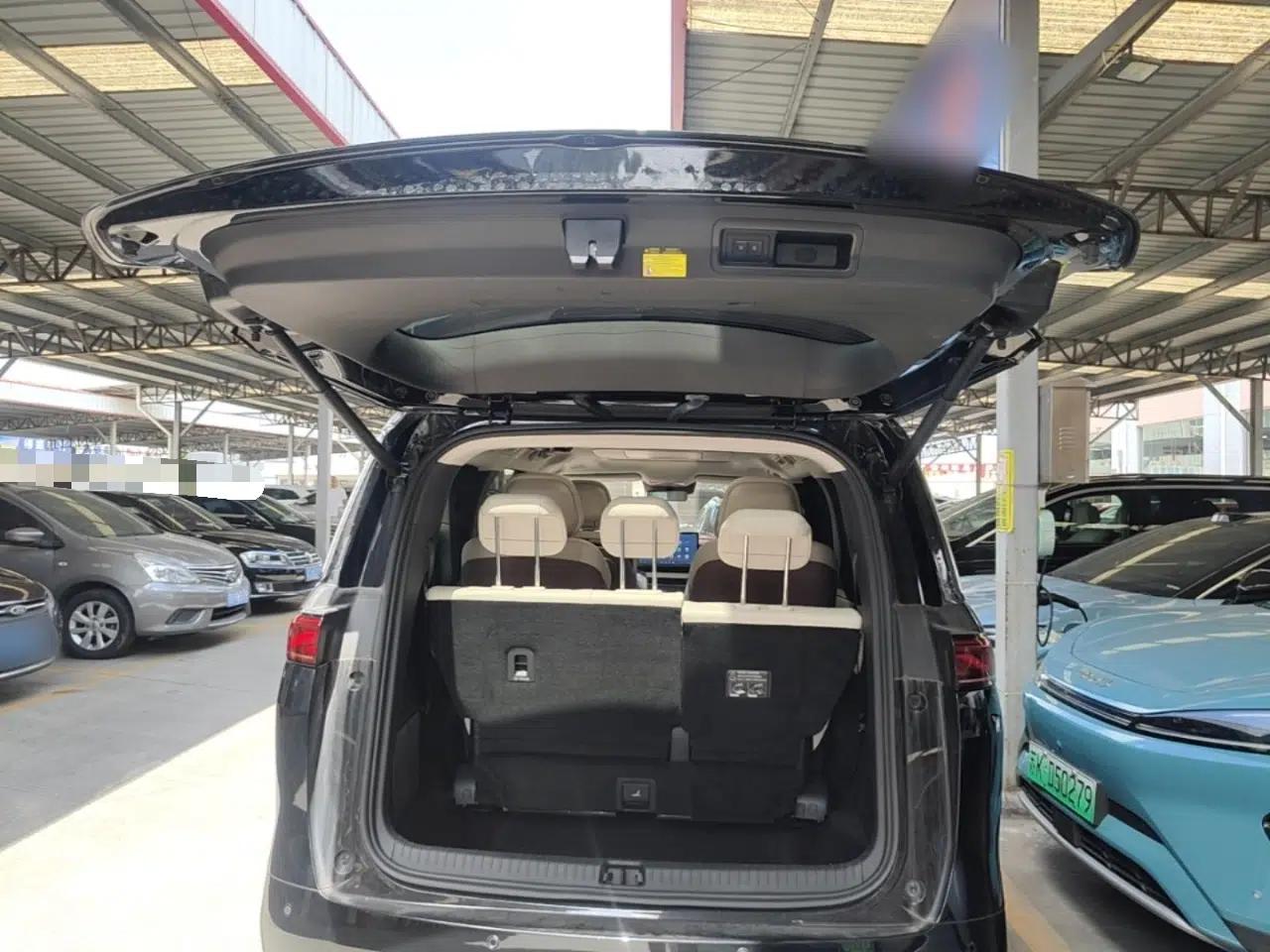 BYD Xia 2025 DM-i 1.5T 180km Excellence Model — миниатюра 22