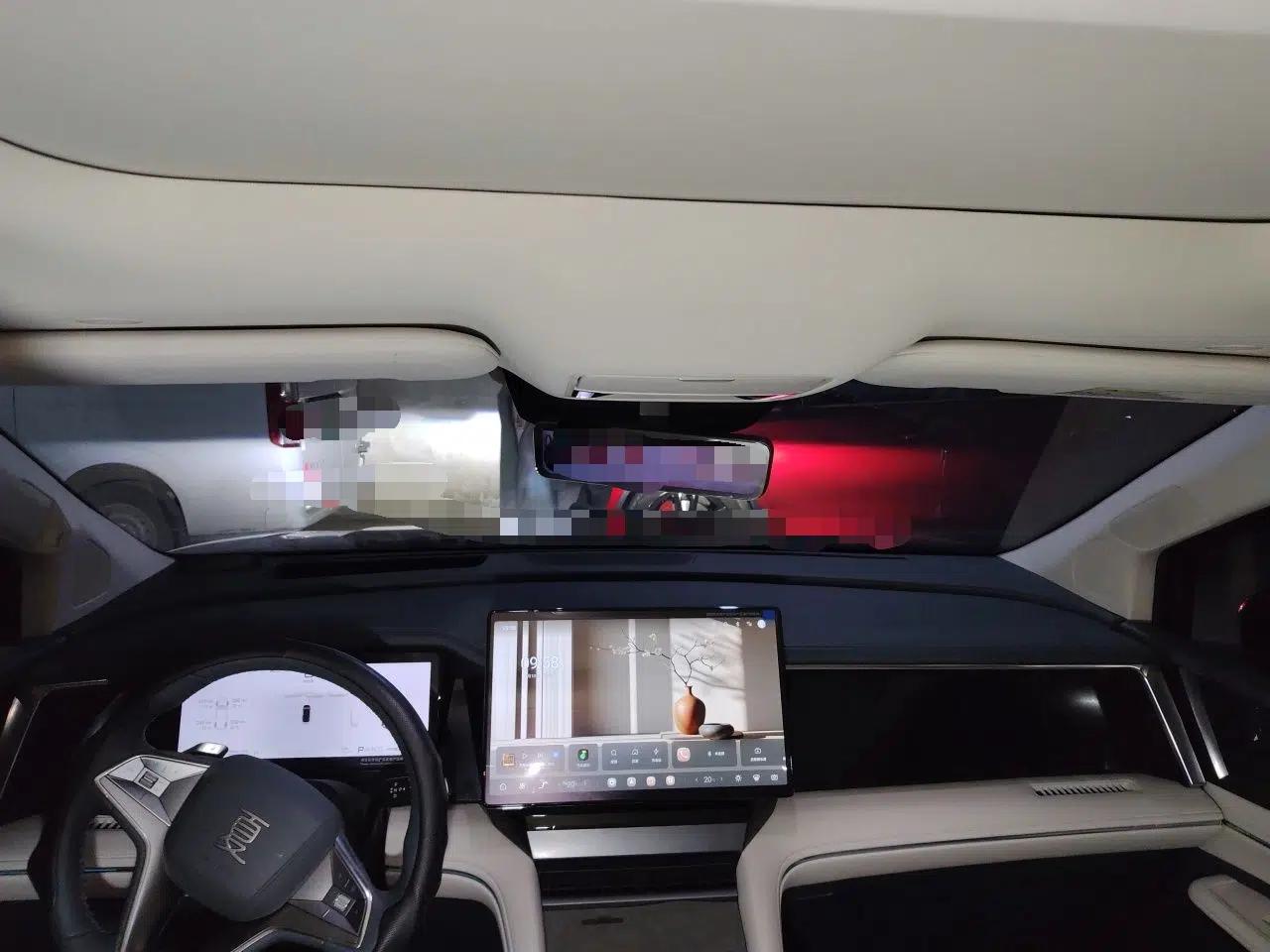 BYD Xia 2026 DM-i 1.5T 218KM Excellence Edition — миниатюра 18