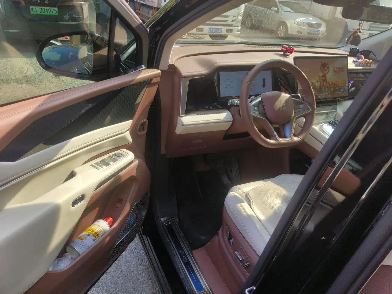 BYD Xia 2025 DM-i 1.5T 180km Excellence Model — миниатюра 16