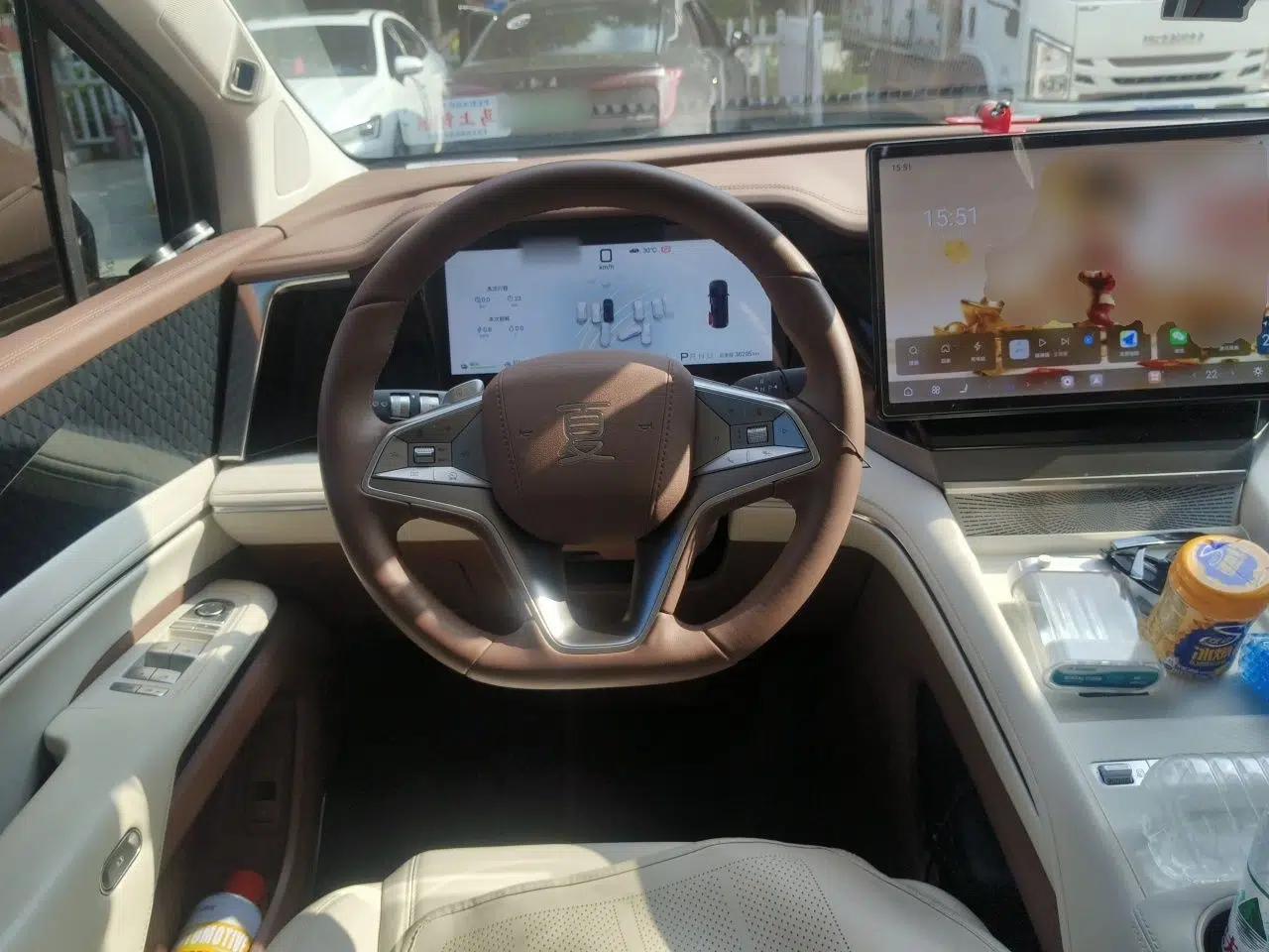 BYD Xia 2025 DM-i 1.5T 180km Excellence Model — миниатюра 10