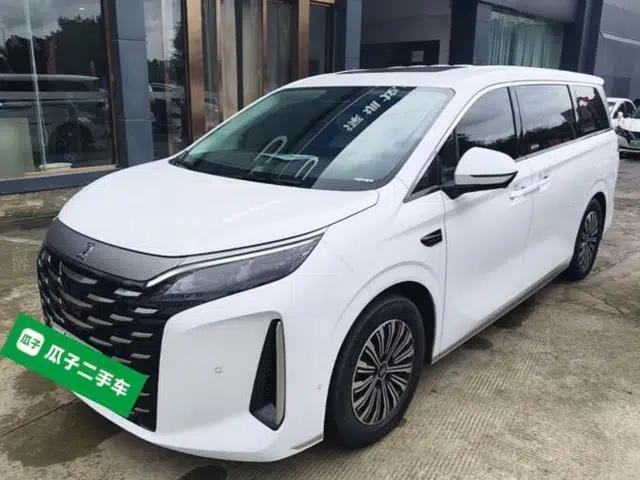BYD Xia 2025 DM-i 1.5T 180km Excellence Model
