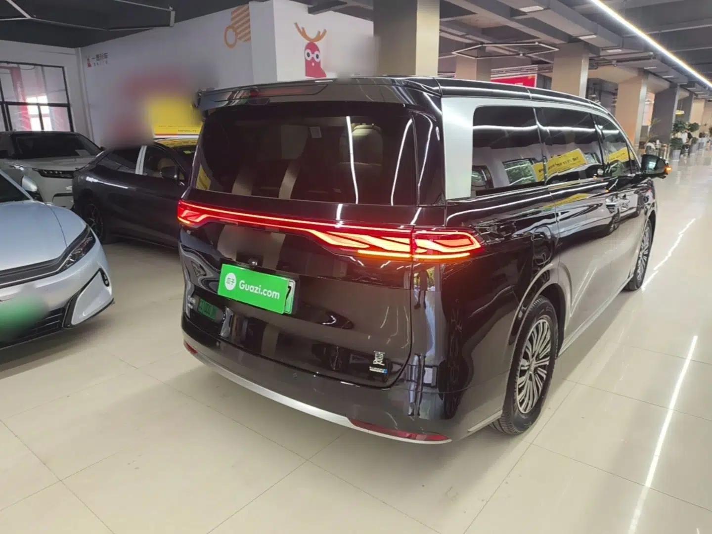 BYD Xia 2025 DM-i 1.5T 180km Beyond Edition — миниатюра 6