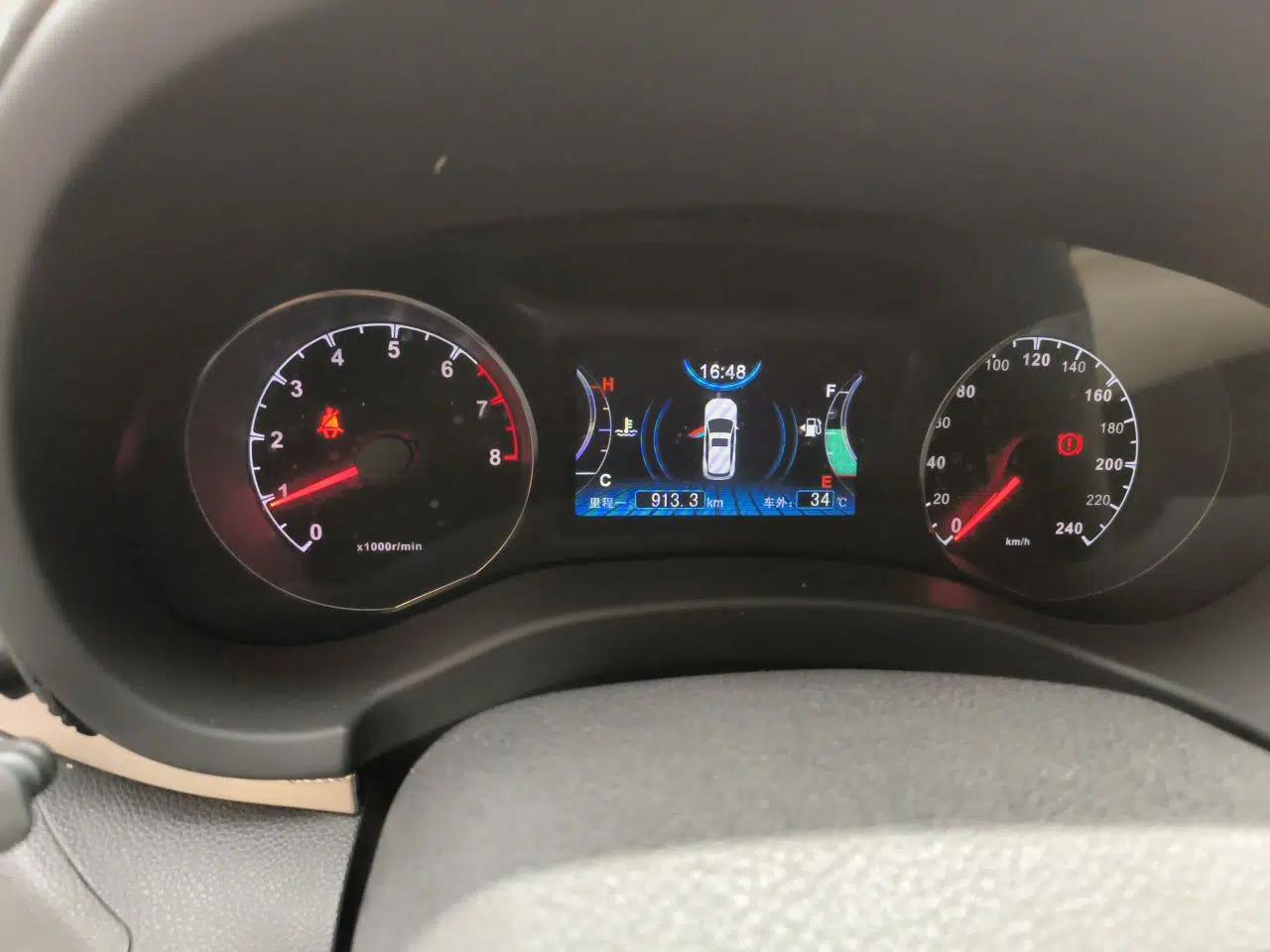 BYD Song 2016 1.5TI Manual Luxury Model — миниатюра 11