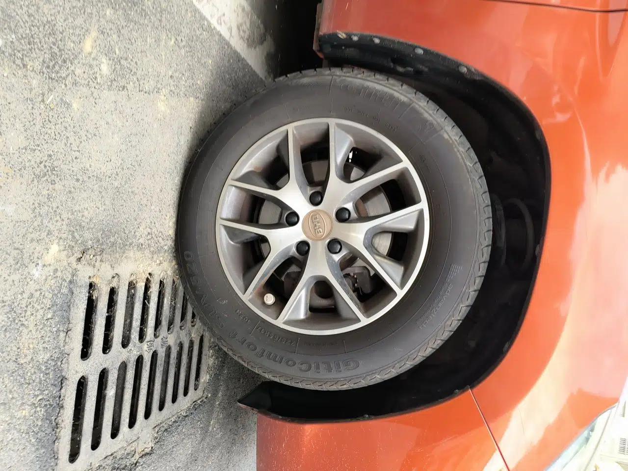 BYD Song 2016 1.5TI Manual Luxury Model — миниатюра 8