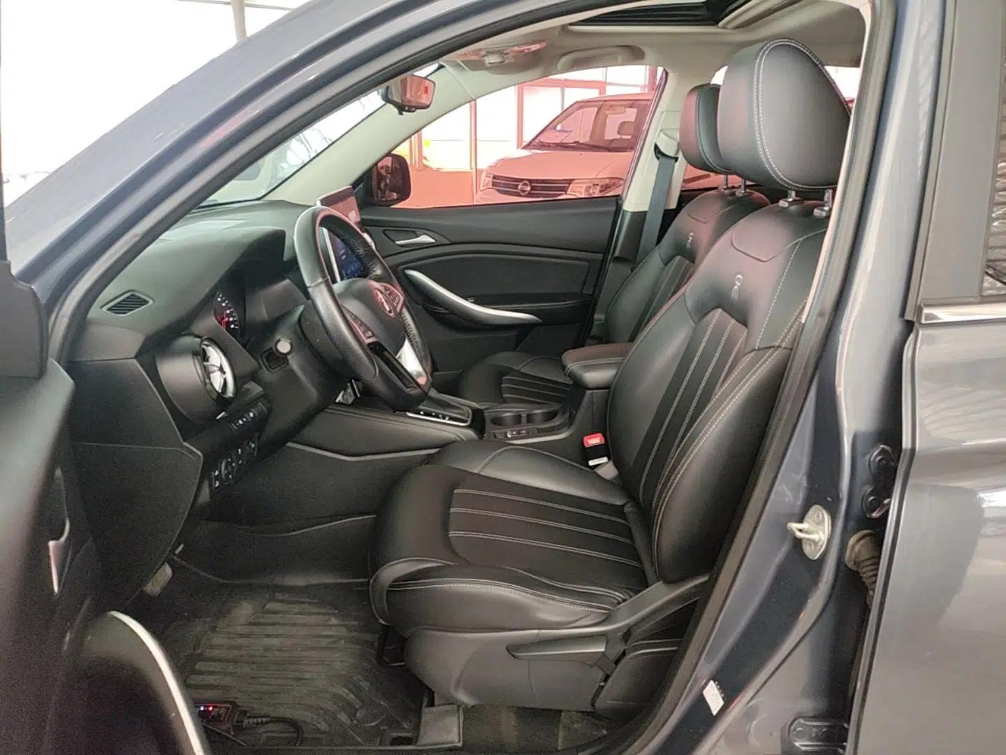 BYD Song 2019 1.5TI Automatic Smart Connect Luxurious Edition — миниатюра 22