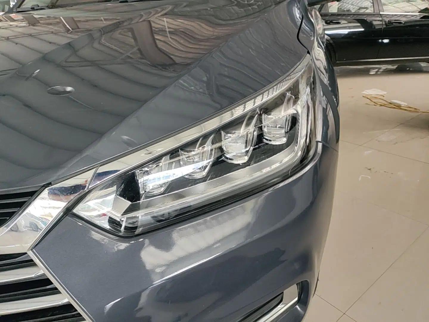BYD Song 2019 1.5TI Automatic Smart Connect Luxurious Edition — миниатюра 8
