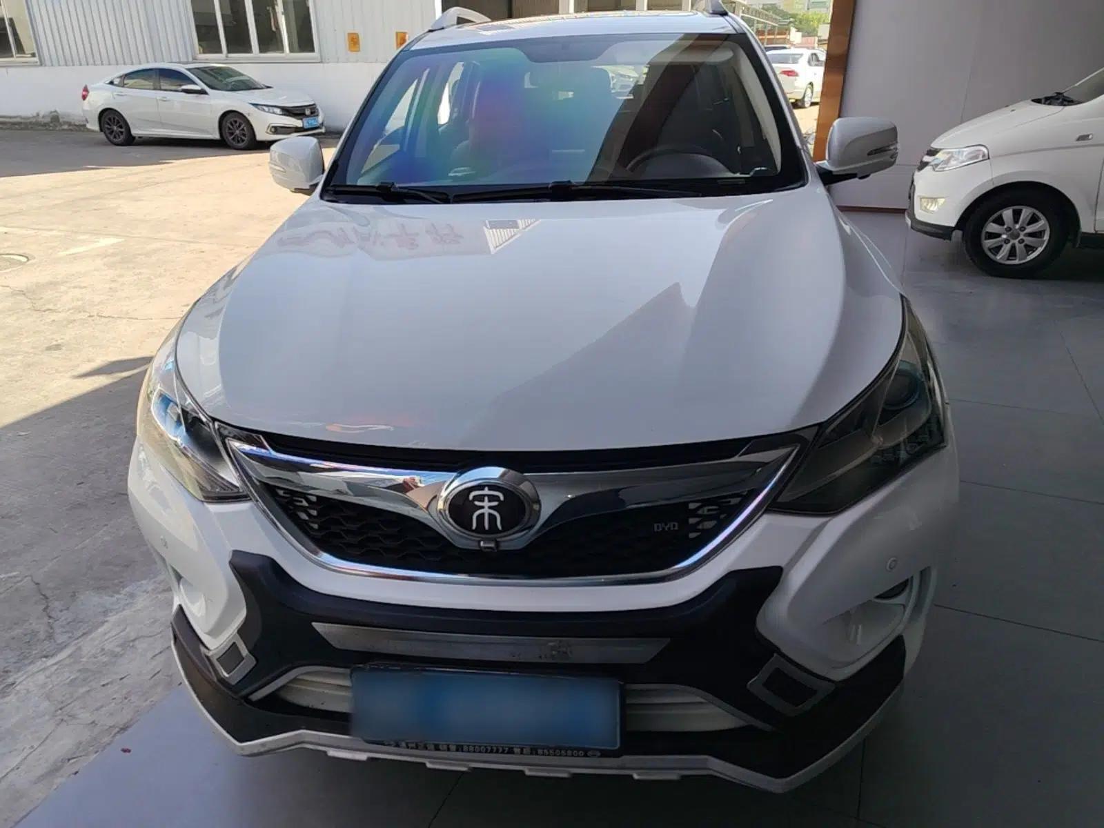 BYD Song 2017 Gaishi Upgrade Edition 1.5TI Manual Elite Model — миниатюра 2