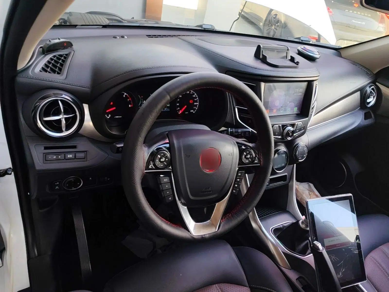 BYD Song 2017 Gaishi Upgrade Edition 1.5TI Manual Elite Model — миниатюра 17