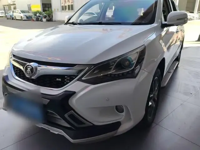 BYD Song 2017 Gaishi Upgrade Edition 1.5TI Manual Elite Model