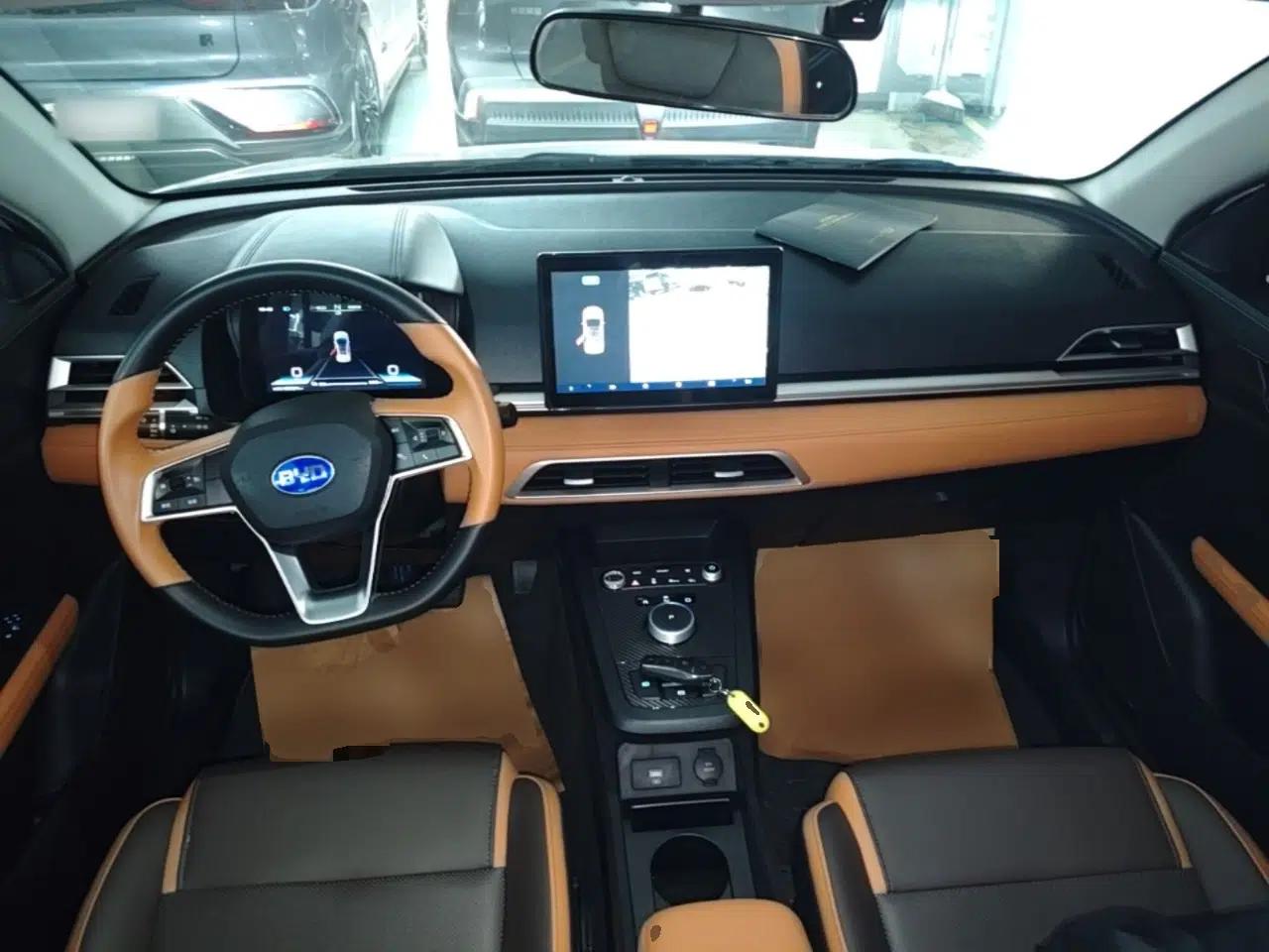 BYD e2 2021 Luxury Model — миниатюра 12