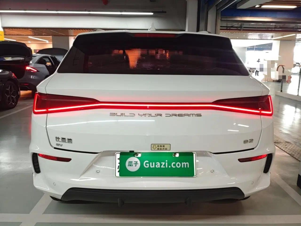 BYD e2 2021 Luxury Model — миниатюра 5