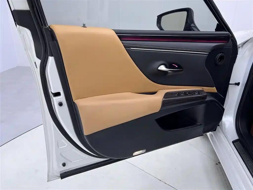 Lexus ES 2022 200 Premium Edition — миниатюра 17